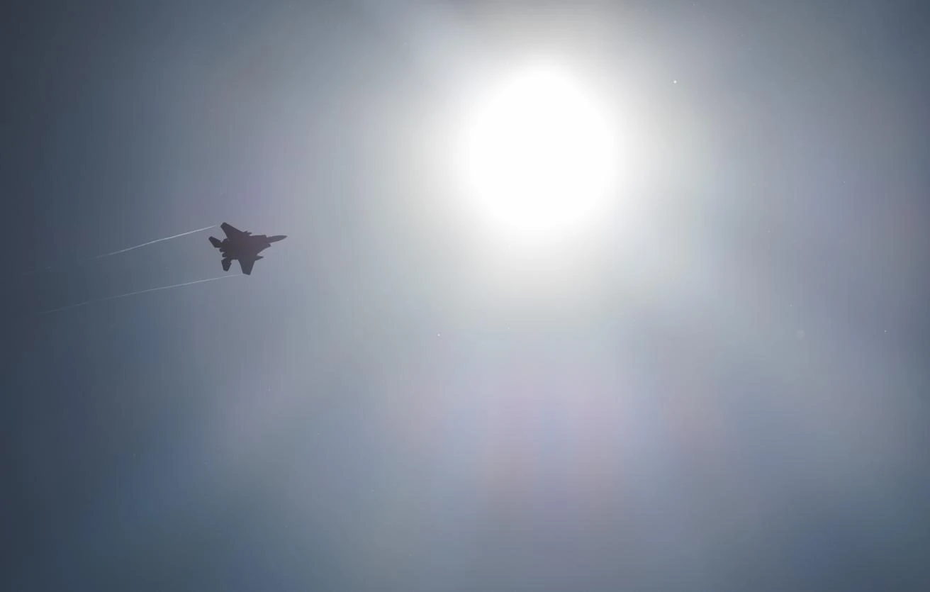 Deadline: Майкл Бэй снимет фильм о спасении летчиков США в Иране