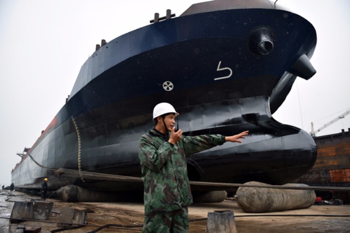 China leads in shipbuilding