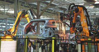 Advanced manufacturing showcases nation's industrial prowess