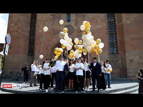 Վերջին զանգին շրջանավարտներն այցելել են եկեղեցի