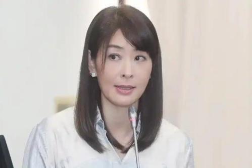 目前，中国空间站组合体已进入对接轨道，工作状态良好，满足与神舟二十三号载人飞船交会对接和航天员进驻条件