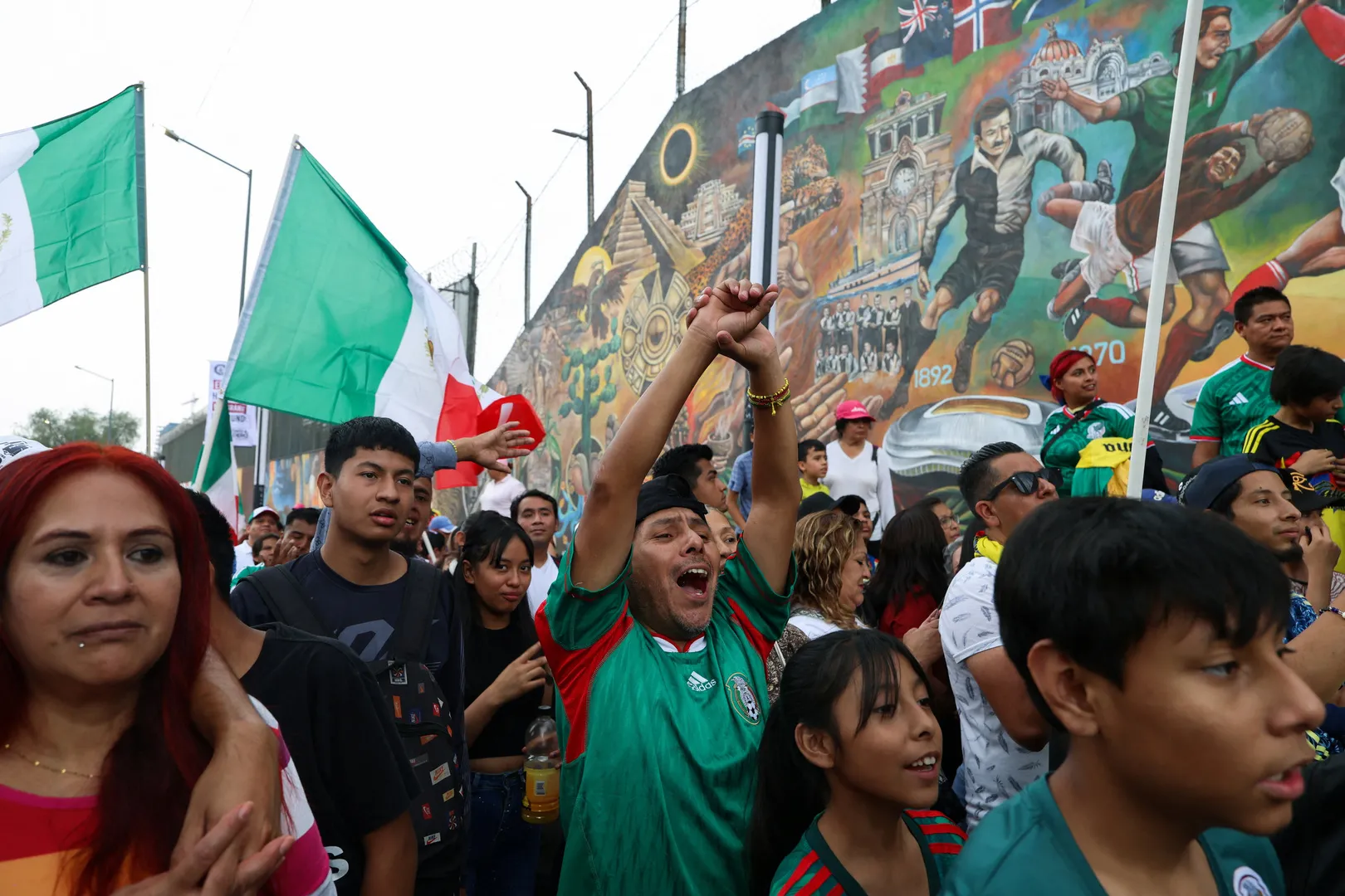 Mexico City paints record-breaking football mural ahead of World Cup