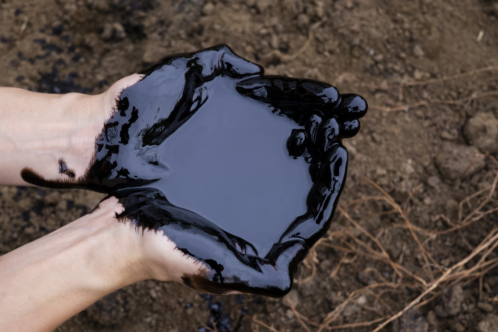 Oil prices falling amid optimism over possible US-Iran deal
