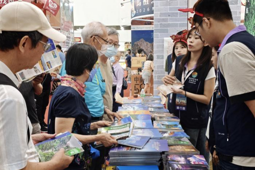 美国侨胞：期待新定位领航中美关系行稳致远