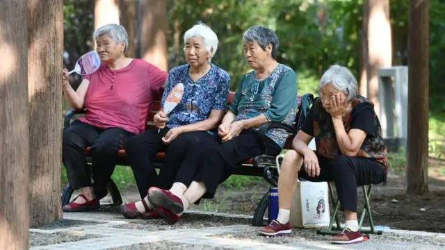В КНР впервые число лиц старше 65 лет превысило численность детей