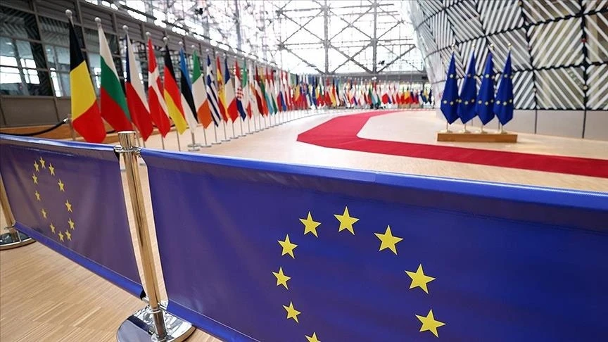 Euractiv: ЕС хочет начать переговоры о приеме Украины к саммиту 18 июня