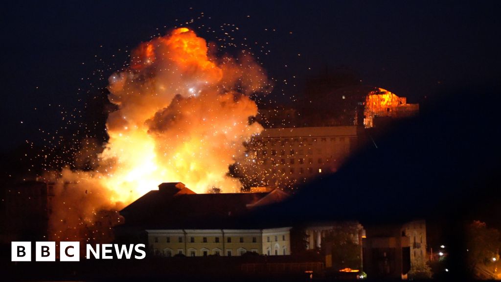 Russia ramps up threats against Ukraine. What does that say about the war?