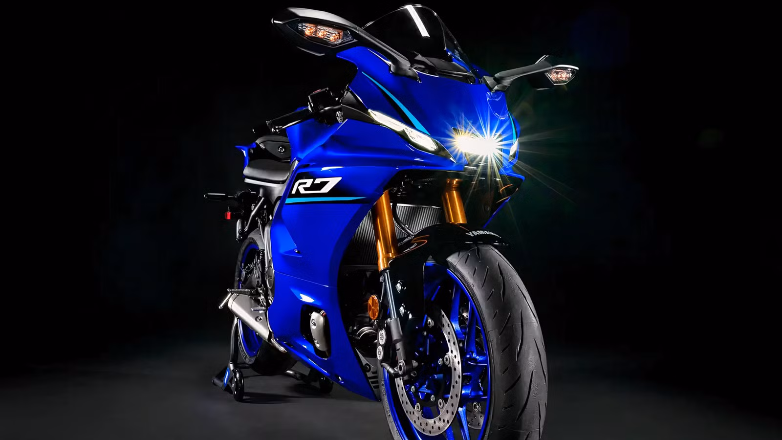 The Sports Bike That Feels Calmer Than Its Looks Suggest
