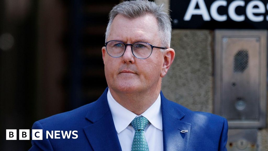 Prosecution to open case against ex-DUP leader Sir Jeffrey Donaldson in sex abuse trial