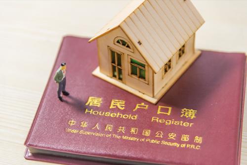2026全国跳水冠军赛：陈艺文夺得女子3米跳板冠军