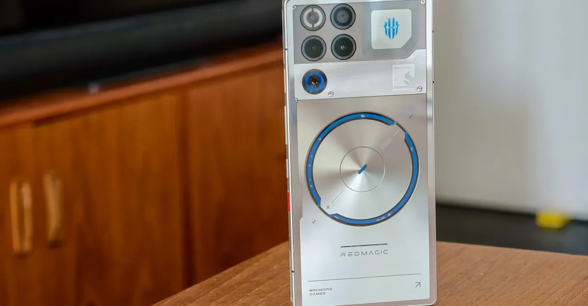 Redmagic’s liquid-cooled gaming phone arrives with overclocked Snapdragon chip
