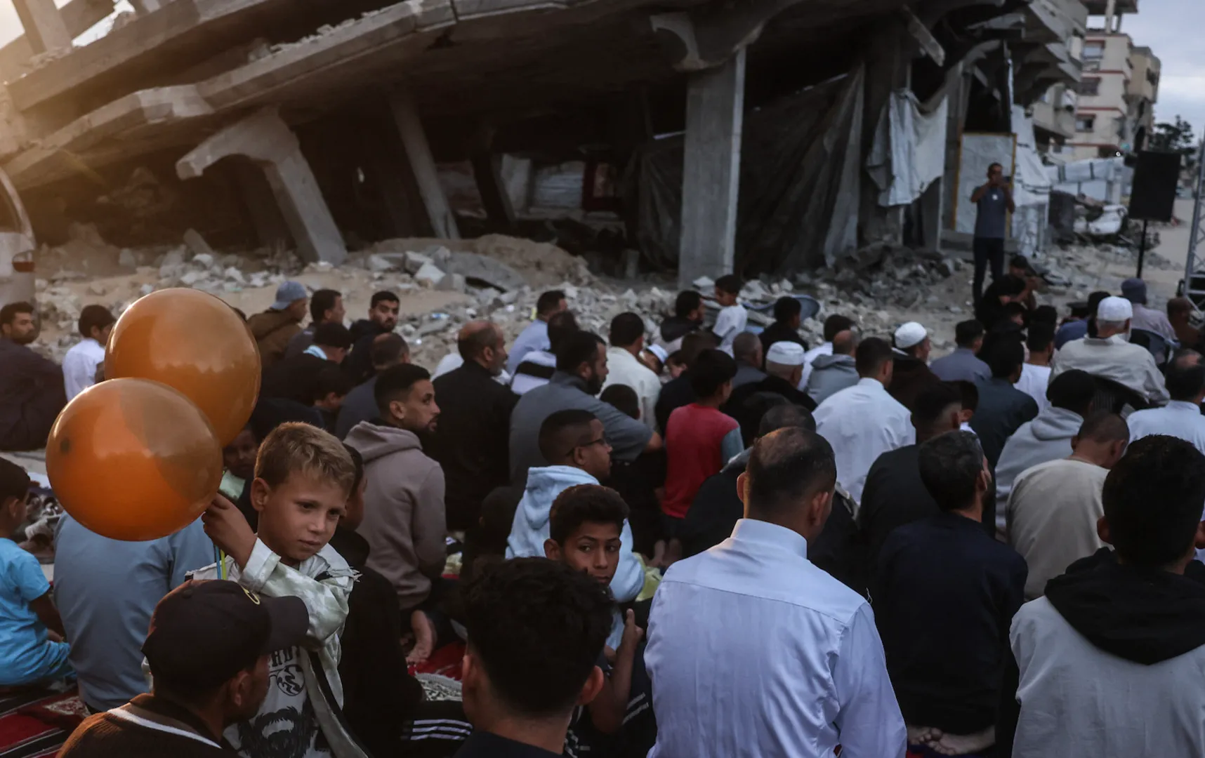 Eid celebrations in Gaza overshadowed by Israeli attacks