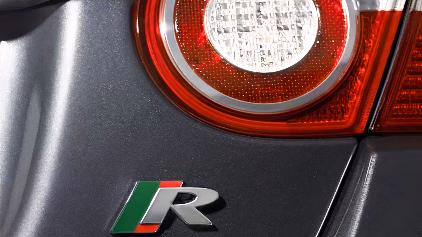 Jaguar XKR: The Supercharged Grand Tourer Bargain