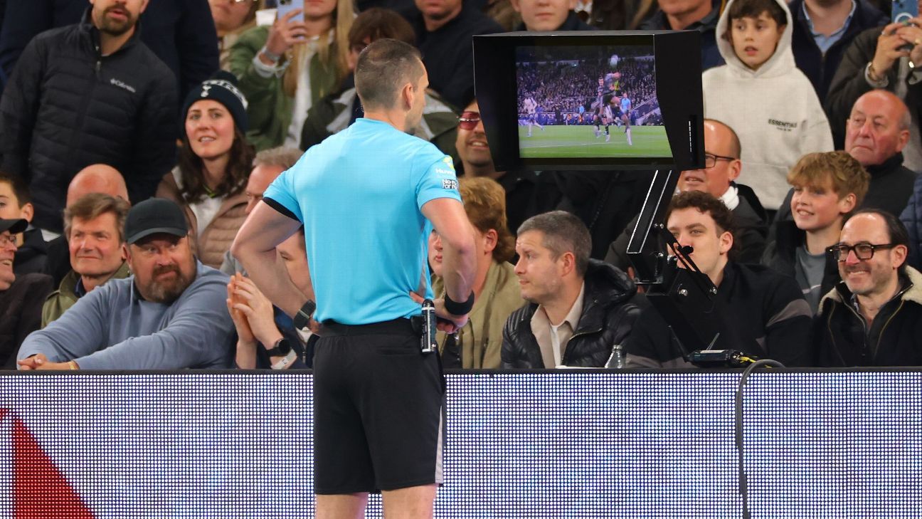 VAR explained by former referee: How will it work ...