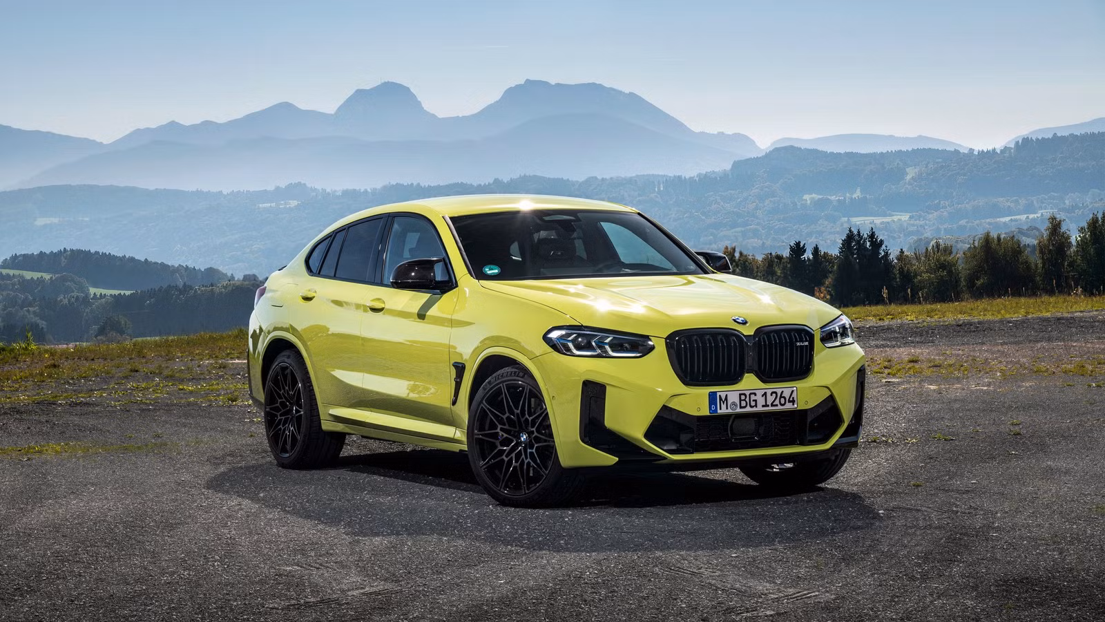BMW X4 vs X5: Why the Discontinued X4 Is the Smarter Buy