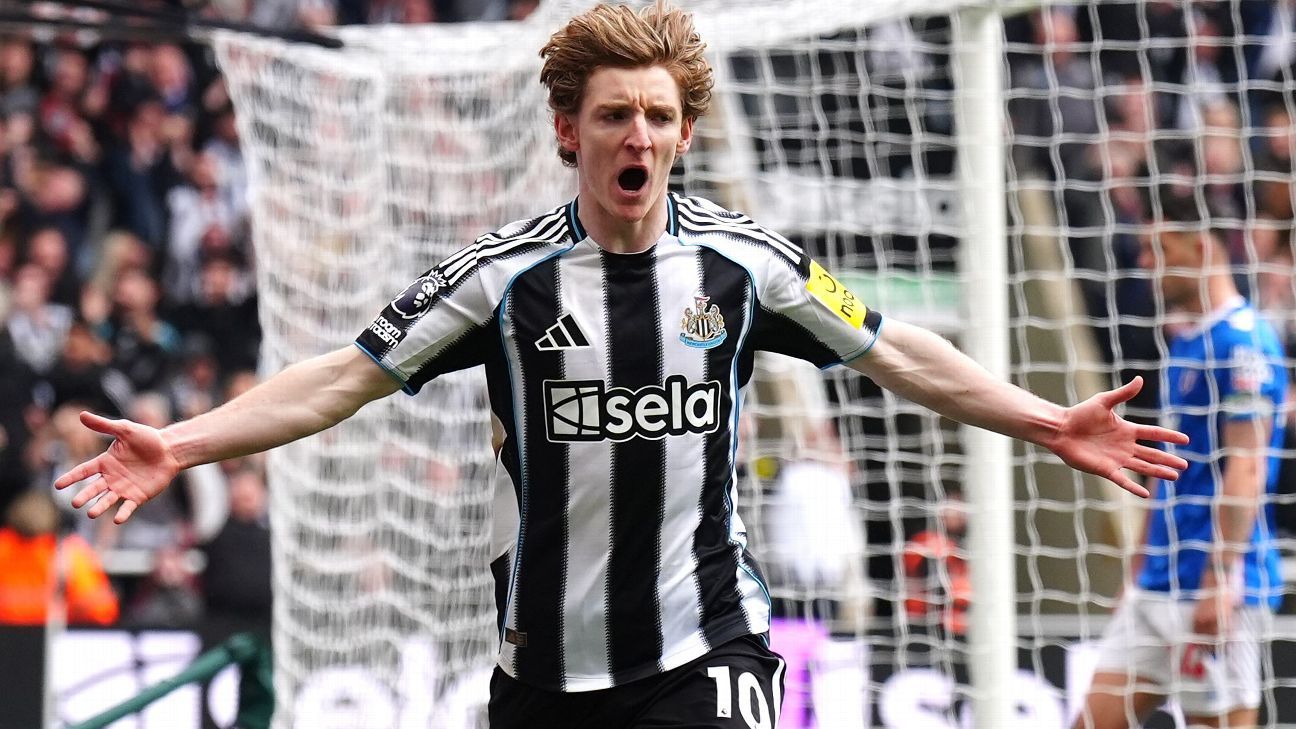 Barcelona sign Gordon from Newcastle for $82M