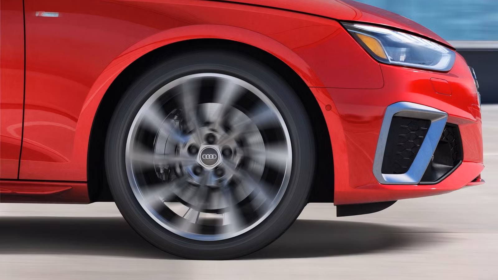 Audi A4: The Reliable German Sports Sedan Alternative to BMW and Mercedes