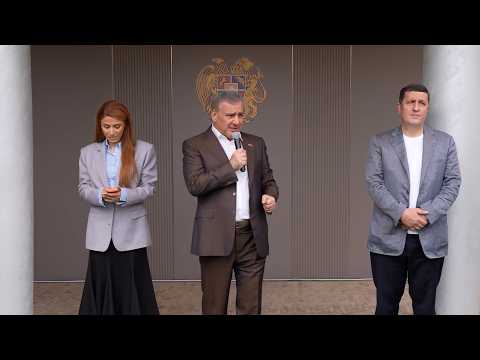Սամվել Կարապետյանը հանդիպել է երեւանցիների հետ