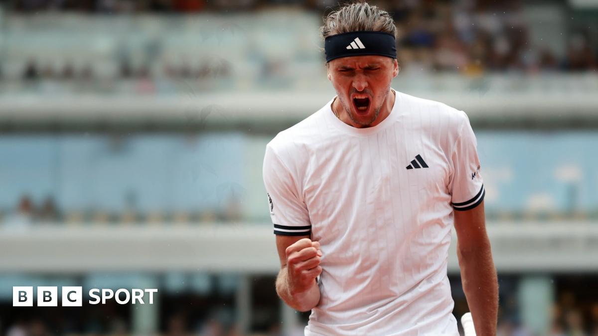 Title favourite Zverev cruises into quarter-finals