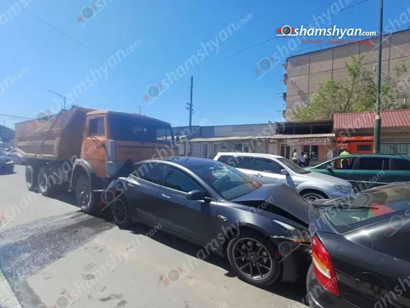 Մասիսում բախվել են Tesla-ն, BMW-ն, Lada Priora-ն, Opel-ը և «Կամազ»-ը