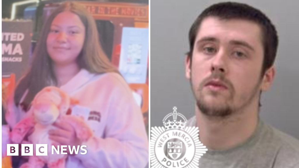 Missing girl, 15, may be with wanted man, say police