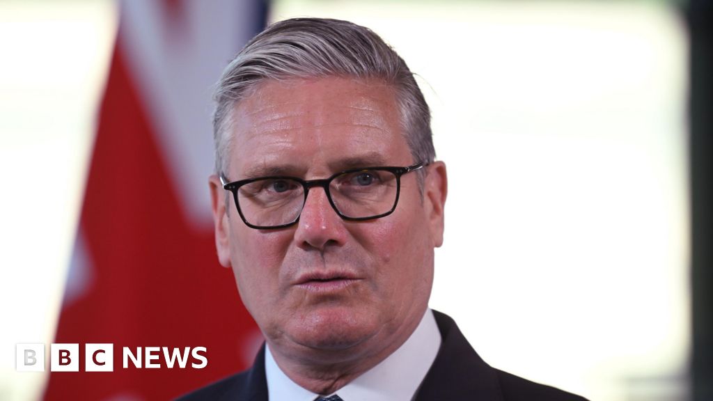 'Bereft and beleaguered' - Mandelson messages reveal criticism of No 10