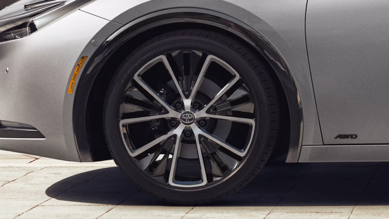 This AWD Hybrid Car Delivers Surprisingly Good MPG