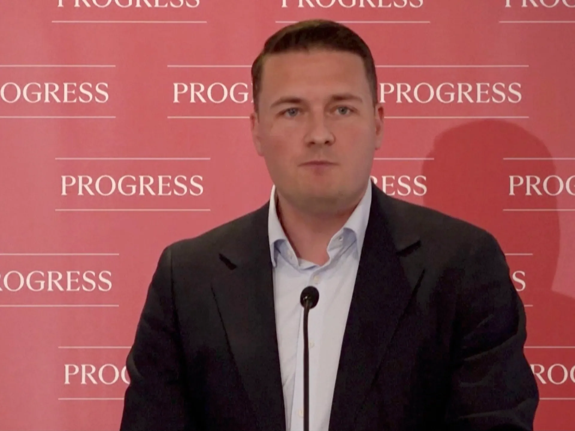 Former UK Health Secretary Wes Streeting announces bid to replace Starmer