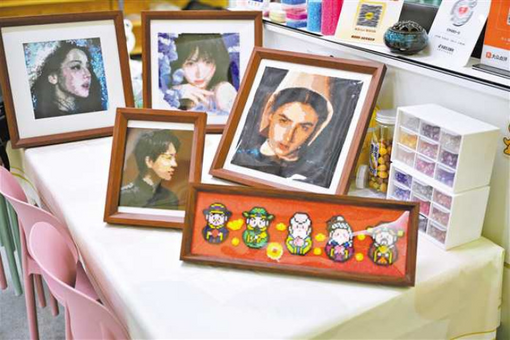 解压+满足 小小拼豆成年轻人“心理创可贴”