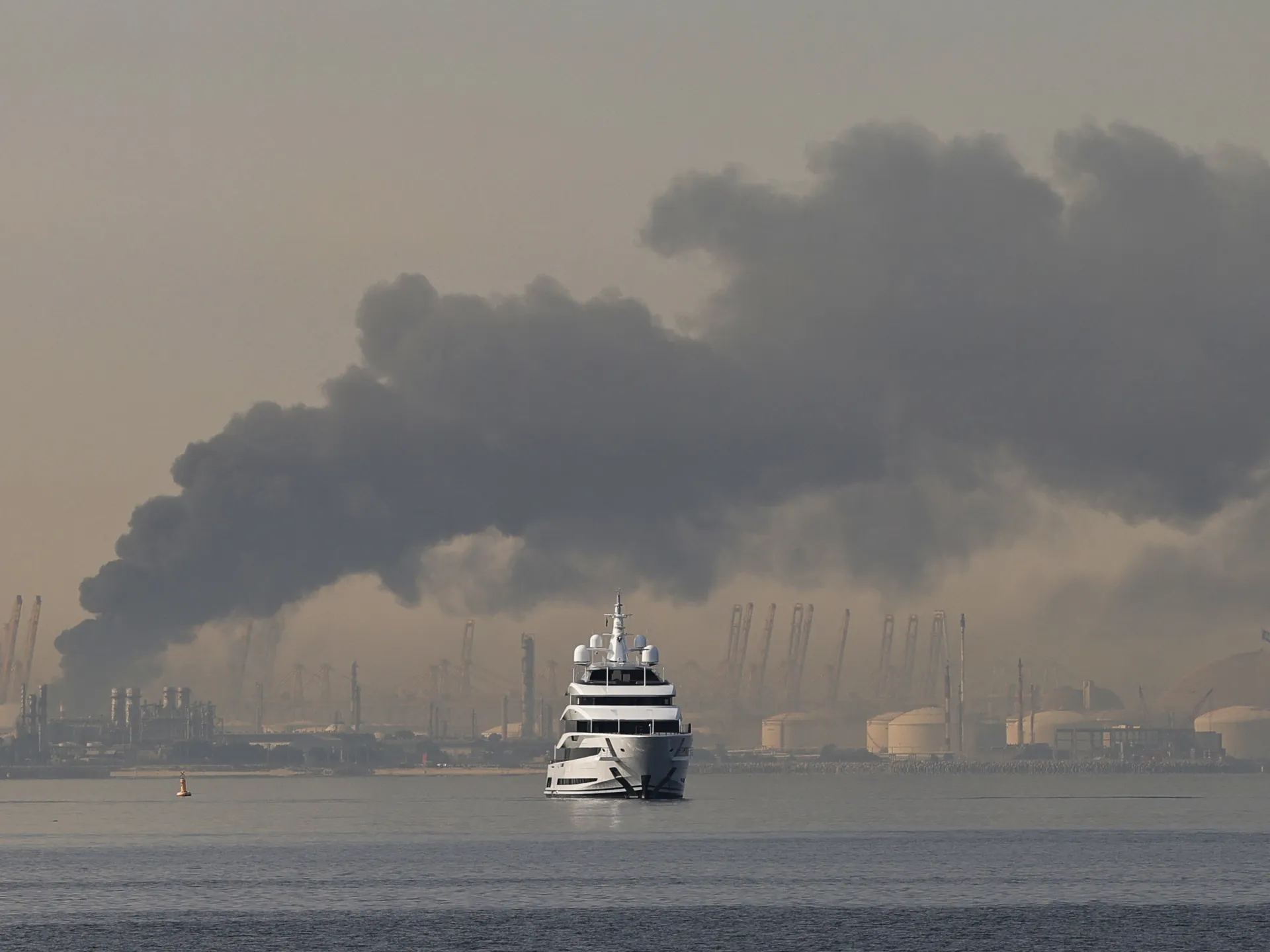 The Gulf does not have to choose Iran or Israel