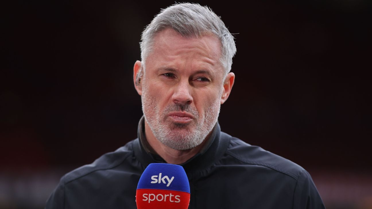 Carragher: Salah 'selfish' for Liverpool post