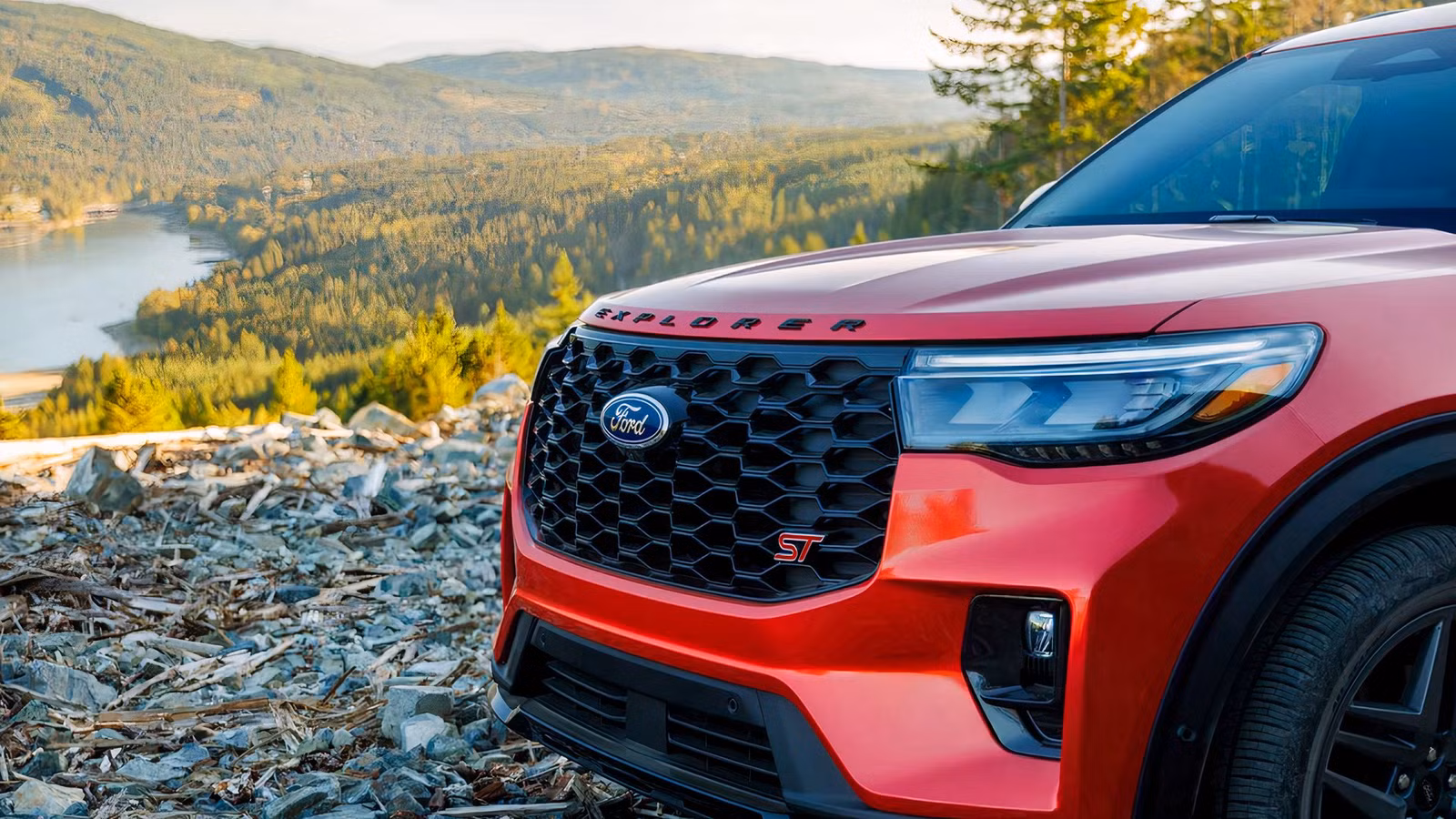 Ford Explorer ST: The Modern Sleeper SUV Nobody Noticed