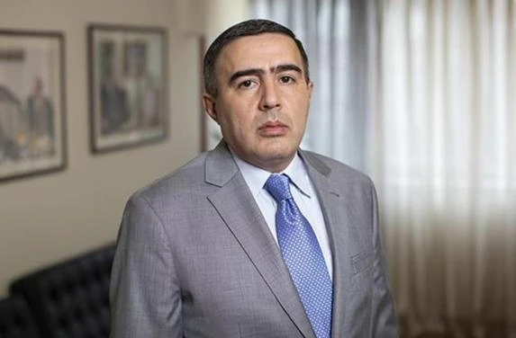 Բորբոսնած կեղծ հնություն է, մարդիկ կան, պարզվում է՝ ձրի են. Բագրատ Միկոյան